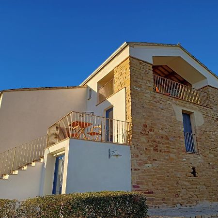La Stradella Appartamenti Vacanze Castiglione Messer Raimondo Exterior photo